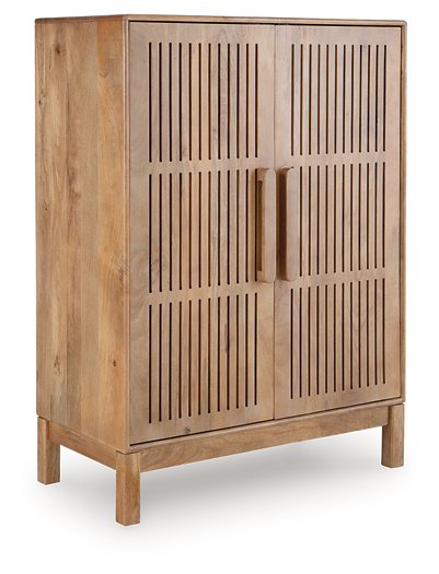 Pellamour Bar Cabinet - Visions in Furniture (La Mirada, CA)