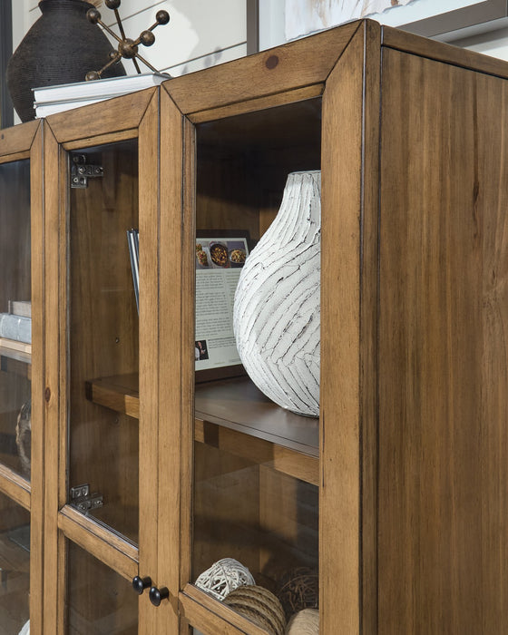 Wrenridge Accent Cabinet - Visions in Furniture (La Mirada, CA)
