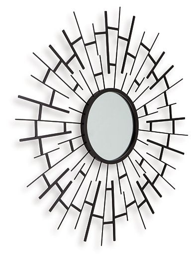 Garrenworth Accent Mirror - Visions in Furniture (La Mirada, CA)