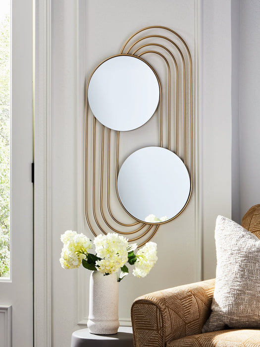 Warrenley Accent Mirror - Visions in Furniture (La Mirada, CA)