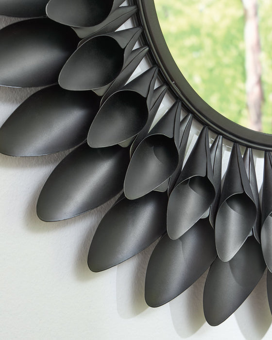 Ryenmour Accent Mirror - Visions in Furniture (La Mirada, CA)