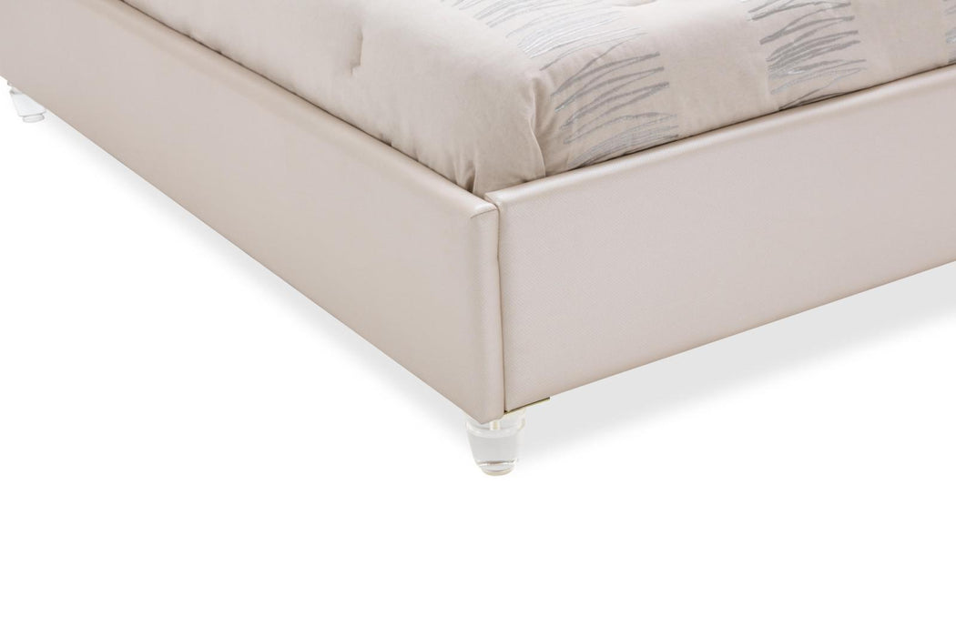Glimmering Heights King Upholstered Bed in Ivory - Visions in Furniture (La Mirada, CA)