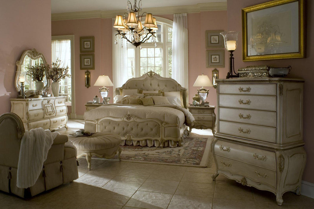 Lavelle Queen Wing Mansion Bed in Blanc 54000QNWM-04 - Visions in Furniture (La Mirada, CA)