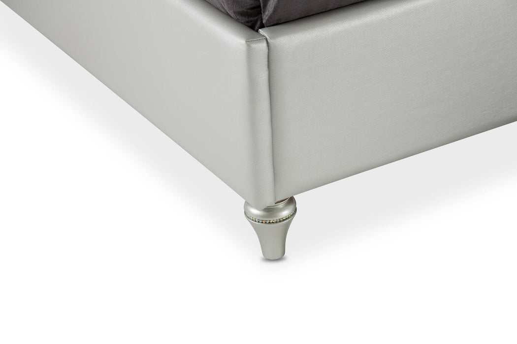 Melrose Plaza Queen Upholstered Bed in Dove 9019000QN-118 - Visions in Furniture (La Mirada, CA)