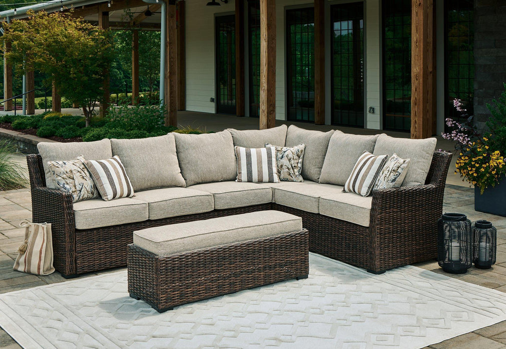 Brook Ranch Outdoor Package - Visions in Furniture (La Mirada, CA)
