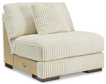 Lindyn Sectional Sofa - Visions in Furniture (La Mirada, CA)