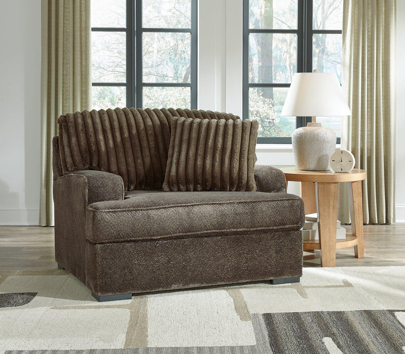 Aylesworth Upholstery Package - Visions in Furniture (La Mirada, CA)