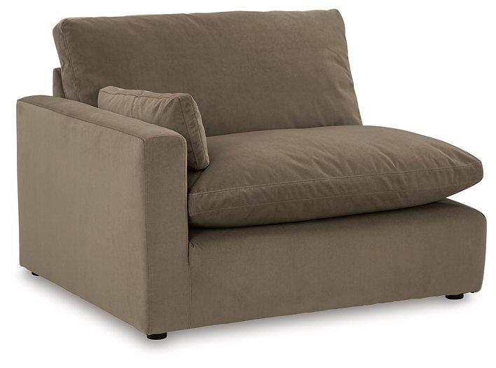 Sophie Sectional - Visions in Furniture (La Mirada, CA)