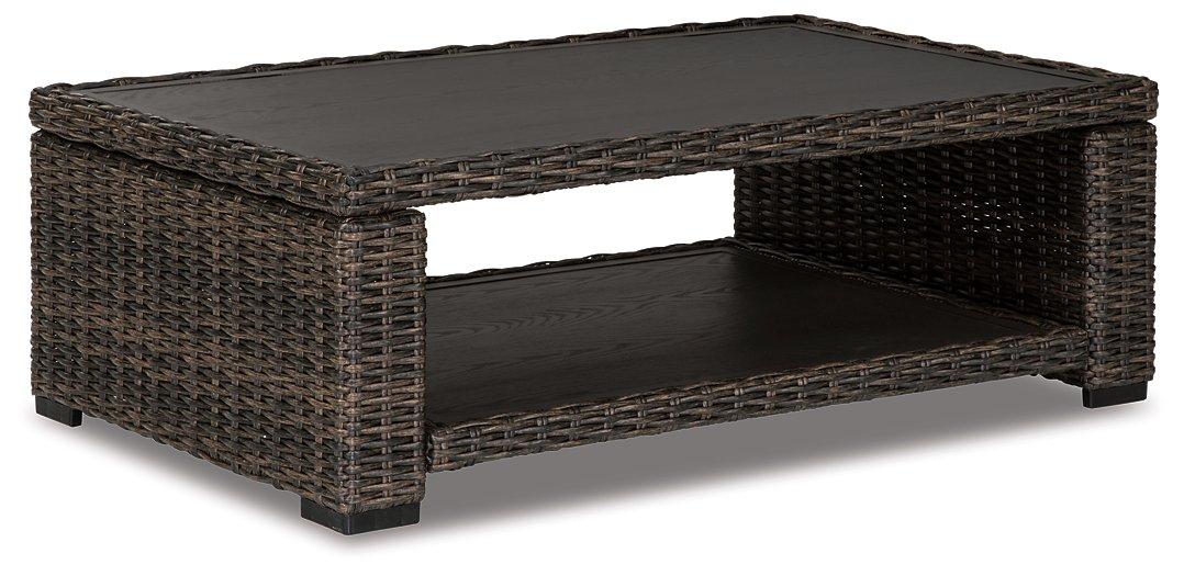 Grasson Lane Outdoor Occasional Table Set - Visions in Furniture (La Mirada, CA)