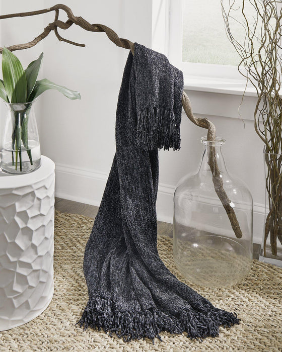 Tamish Throw - Visions in Furniture (La Mirada, CA)