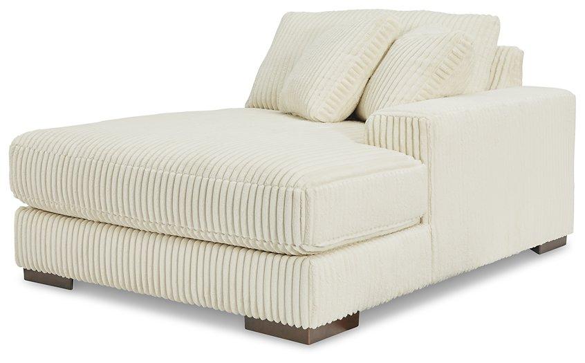 Lindyn Sectional with Double Chaise - Visions in Furniture (La Mirada, CA)