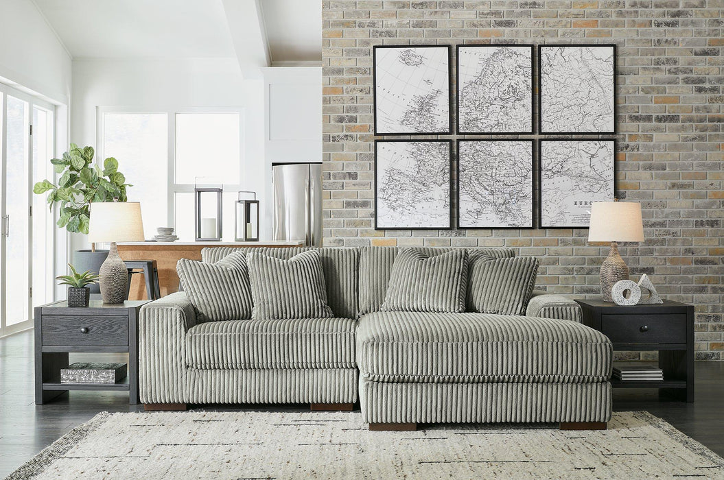 Lindyn Sectional with Chaise - Visions in Furniture (La Mirada, CA)