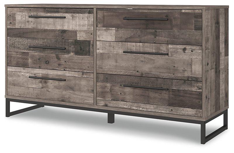 Neilsville Dresser - Visions in Furniture (La Mirada, CA)
