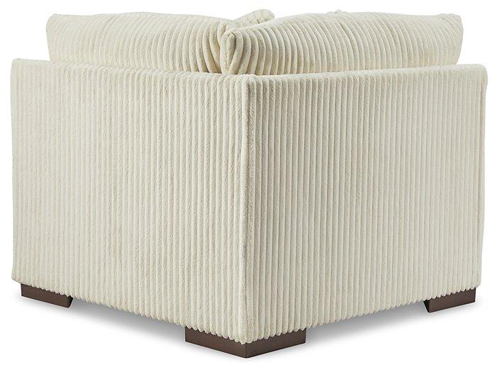 Lindyn Sectional with Chaise - Visions in Furniture (La Mirada, CA)
