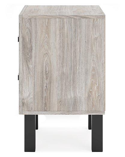 Vessalli Bedroom Set - Visions in Furniture (La Mirada, CA)