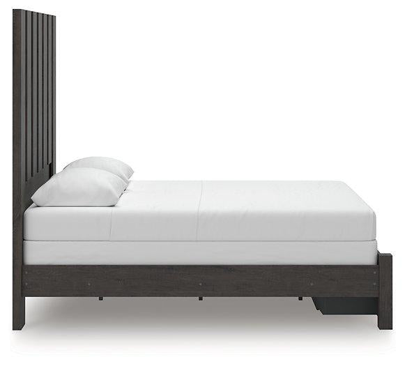 Fraluna Bed - Visions in Furniture (La Mirada, CA)