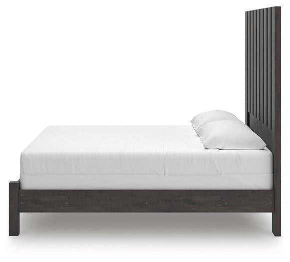 Fraluna Bed - Visions in Furniture (La Mirada, CA)