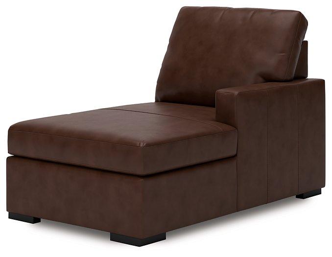 McDowlan Sectional with Chaise - Visions in Furniture (La Mirada, CA)