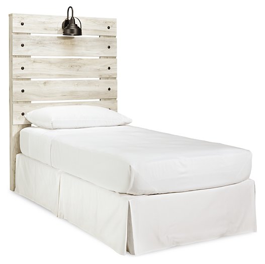 Cambeck Bed with 4 Storage Drawers - Visions in Furniture (La Mirada, CA)