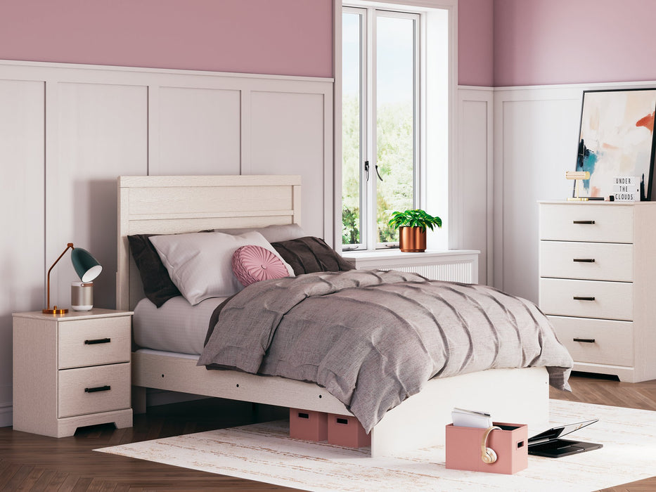 Stelsie Bed - Visions in Furniture (La Mirada, CA)