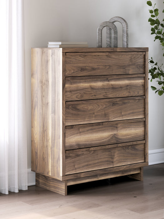 Chirason Wide Chest of Drawers - Visions in Furniture (La Mirada, CA)