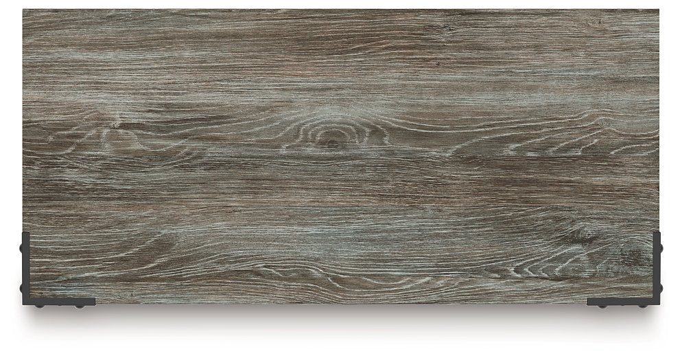 Frandern Chest of Drawers - Visions in Furniture (La Mirada, CA)