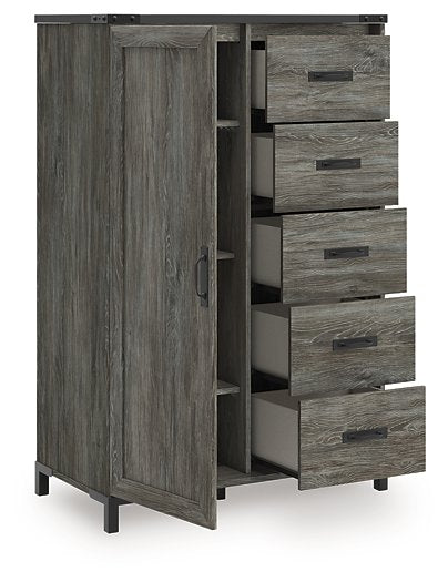 Frandern Dressing Chest - Visions in Furniture (La Mirada, CA)