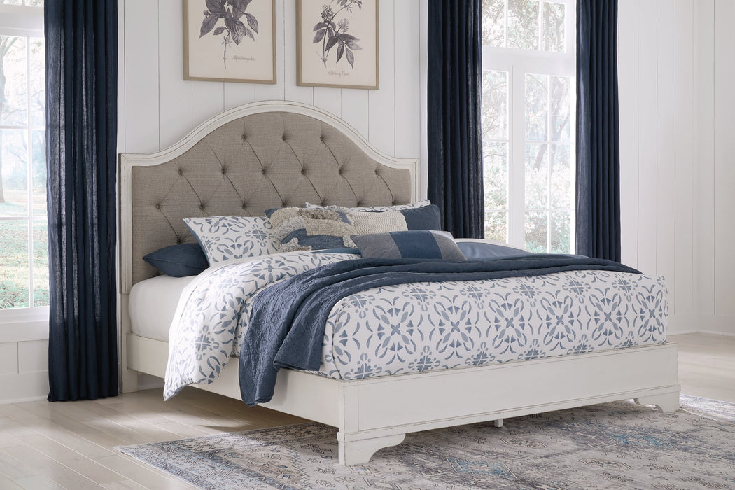 Blendon Upholstered Bed - Visions in Furniture (La Mirada, CA)