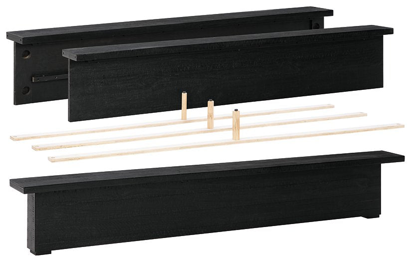 Londer Bed - Visions in Furniture (La Mirada, CA)