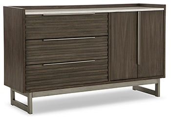Arkenton Dresser - Visions in Furniture (La Mirada, CA)