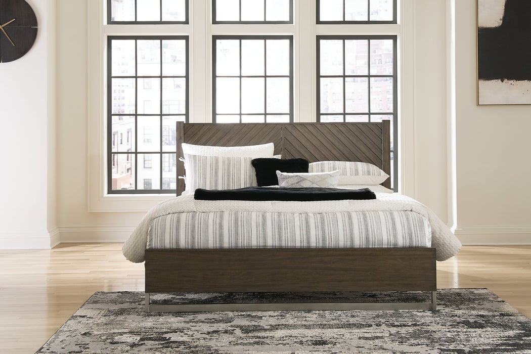 Arkenton Bed - Visions in Furniture (La Mirada, CA)