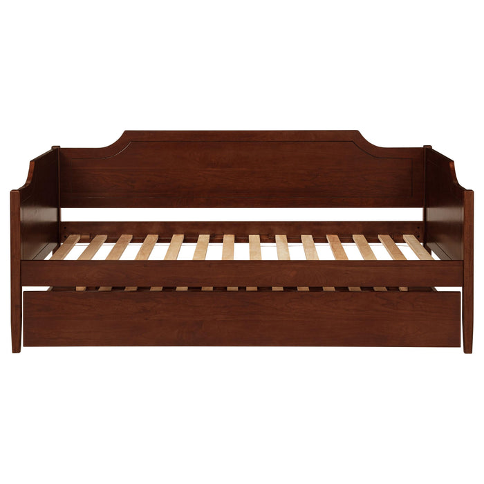 Redding Daybeds - Visions in Furniture (La Mirada, CA)