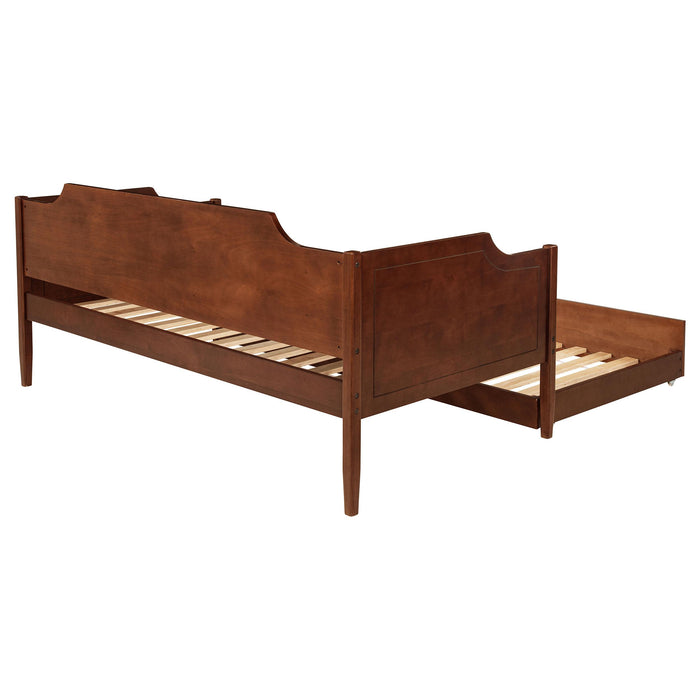 Redding Daybeds - Visions in Furniture (La Mirada, CA)