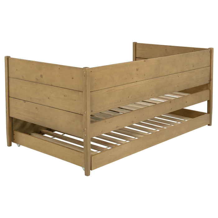 Calinda Daybeds - Visions in Furniture (La Mirada, CA)