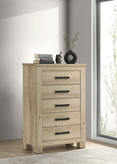 Oakglen Chests - Visions in Furniture (La Mirada, CA)