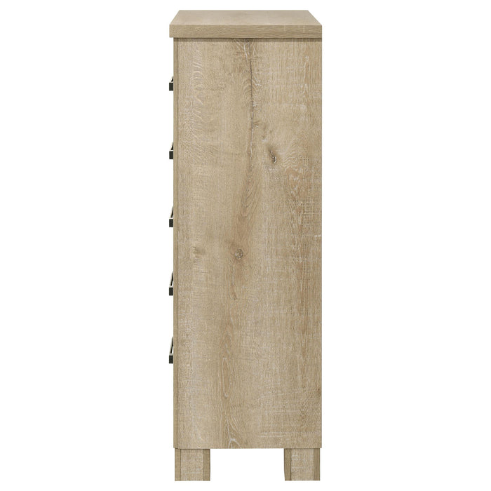 Oakglen Chests - Visions in Furniture (La Mirada, CA)