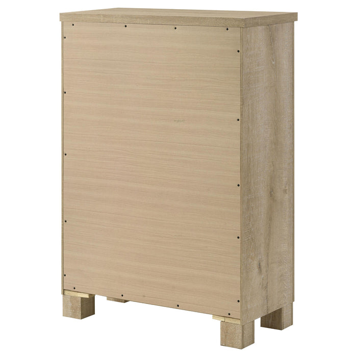 Oakglen Chests - Visions in Furniture (La Mirada, CA)