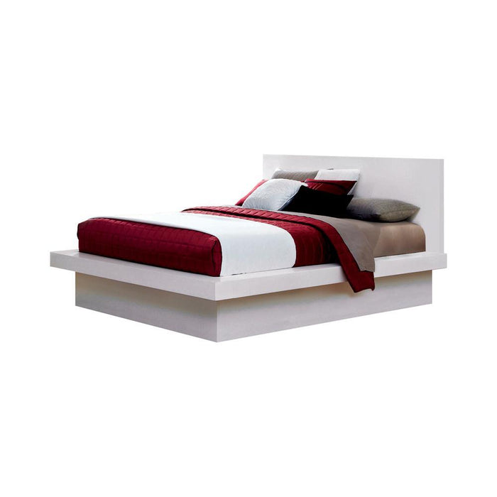 Jessica Eastern King Platform Bed with Rail Seating White - Visions in Furniture (La Mirada, CA)
