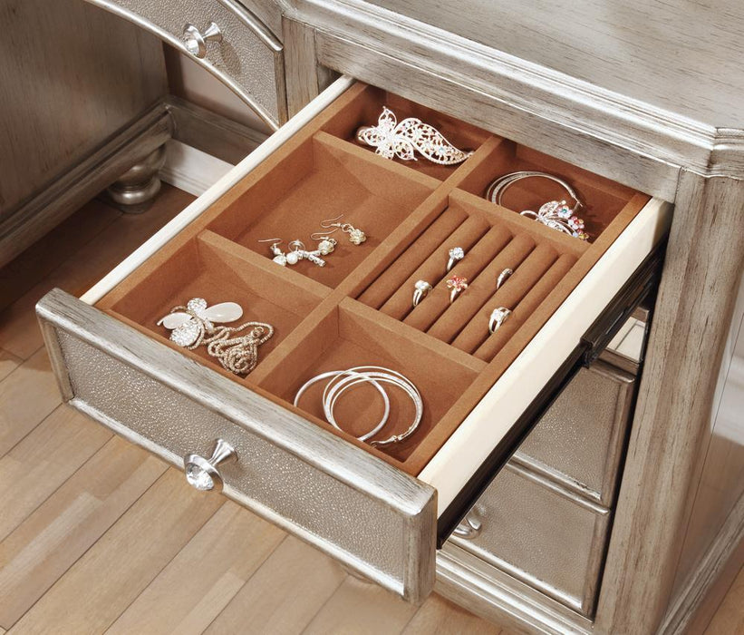 Bling Game 9-drawer Vanity Desk Metallic Platinum - Visions in Furniture (La Mirada, CA)