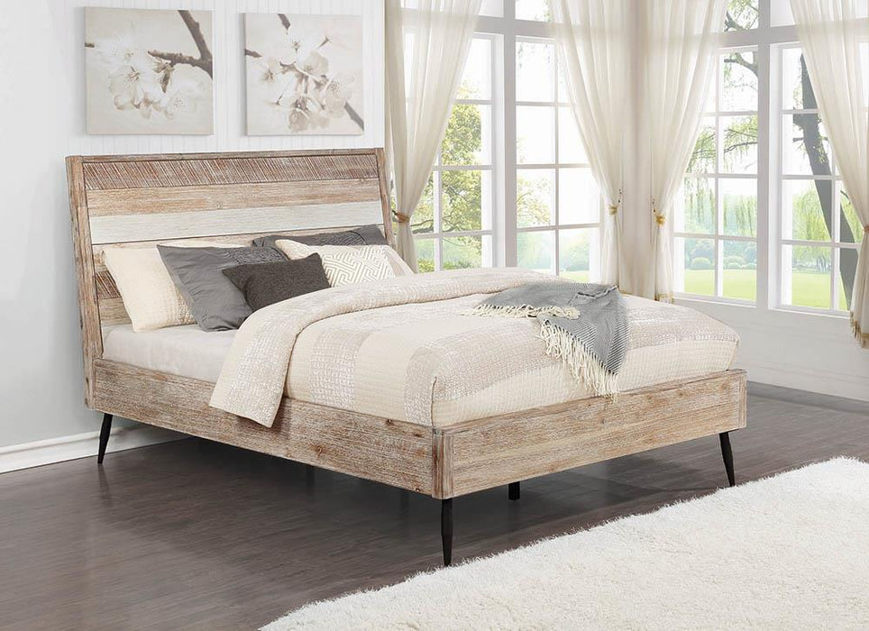 Marlow Eastern King Platform Bed Rough Sawn Multi - Visions in Furniture (La Mirada, CA)