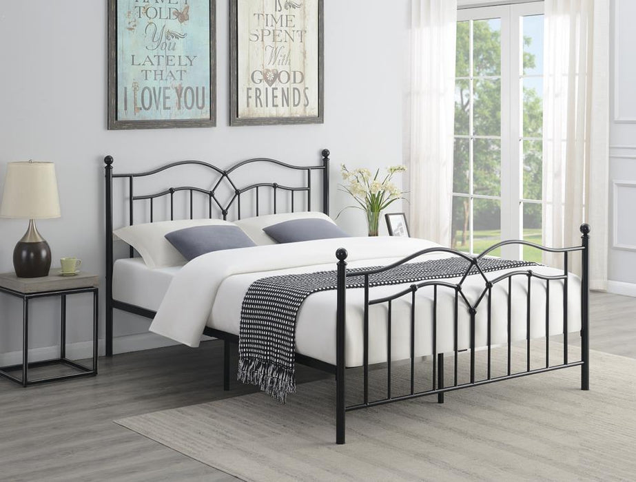 Klossen Queen Platform Bed Black - Visions in Furniture (La Mirada, CA)