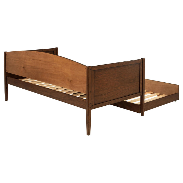 Bozeman Daybeds - Visions in Furniture (La Mirada, CA)