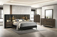 Chalfont Queen Wall Panels - Visions in Furniture (La Mirada, CA)
