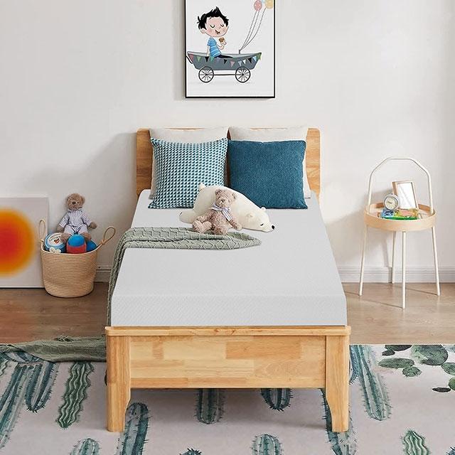 Artemisia 8" Memory Foam Mattress White - Visions in Furniture (La Mirada, CA)