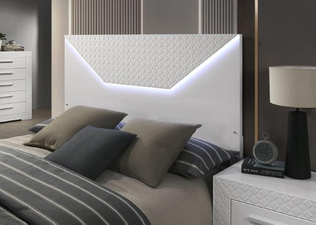 Whitby E.King & Queen Bed - Visions in Furniture (La Mirada, CA)