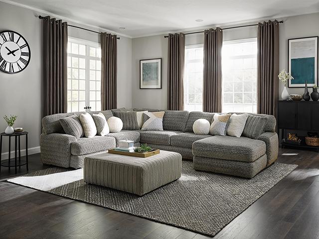 Elmhurst U-shaped Sectional - Visions in Furniture (La Mirada, CA)