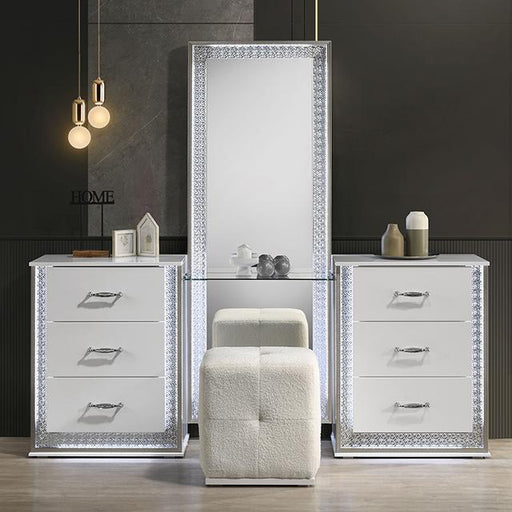 Hazeline Vanity Set with Stool - Visions in Furniture (La Mirada, CA)