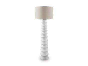 Veraleigh Floor Lamp - Visions in Furniture (La Mirada, CA)