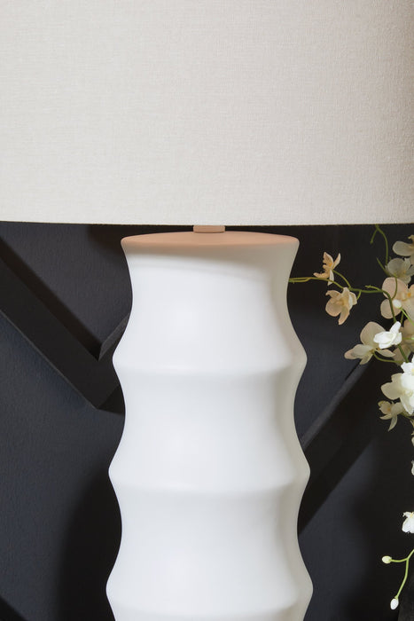 Veraleigh Table Lamp - Visions in Furniture (La Mirada, CA)