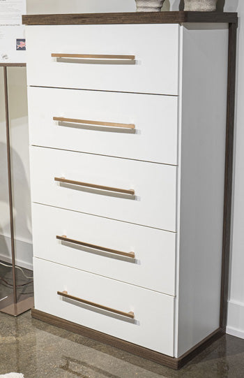 Kendanport Chest of Drawers - Visions in Furniture (La Mirada, CA)